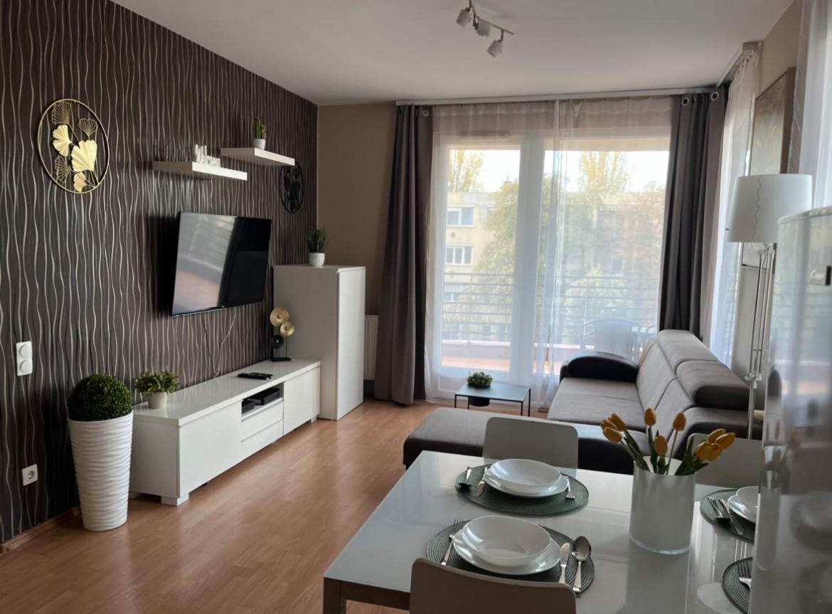 Vip Mini Resort,Private Parking & Balcony Budapest Exterior foto