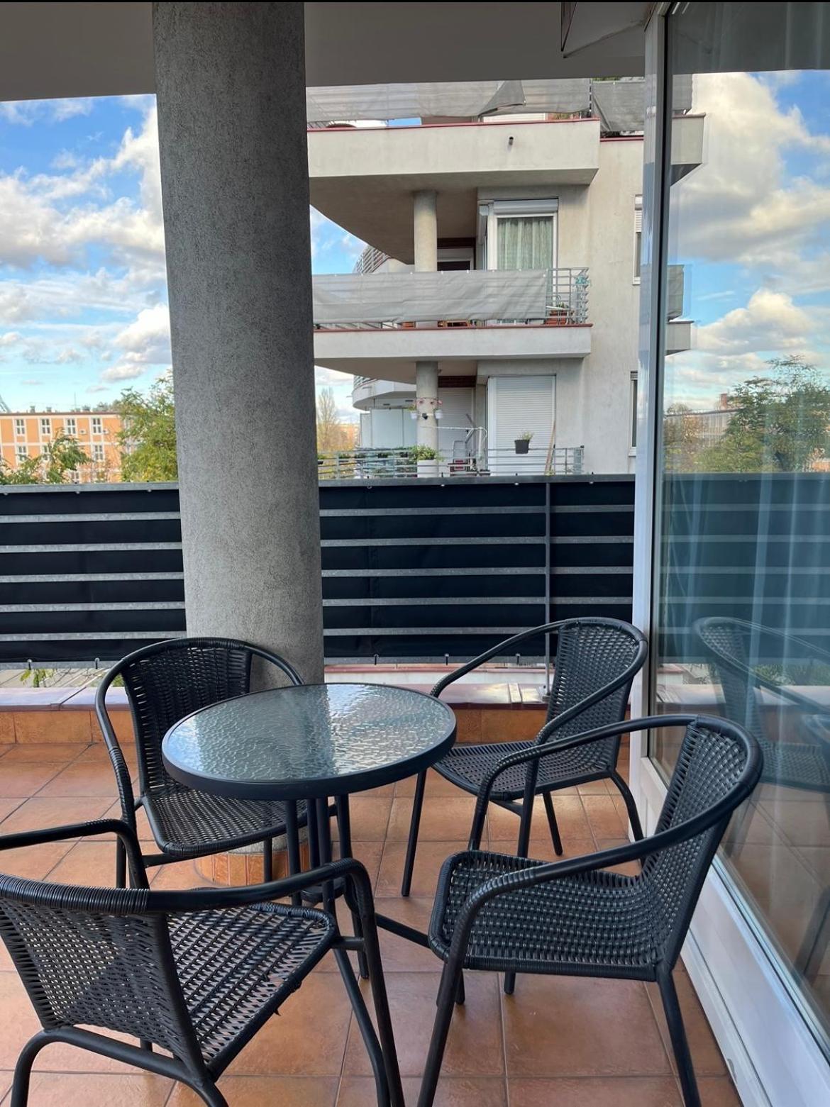 Vip Mini Resort,Private Parking & Balcony Budapest Exterior foto