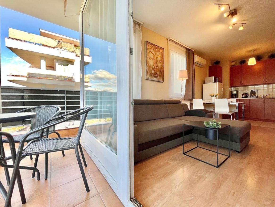 Vip Mini Resort,Private Parking & Balcony Budapest Exterior foto